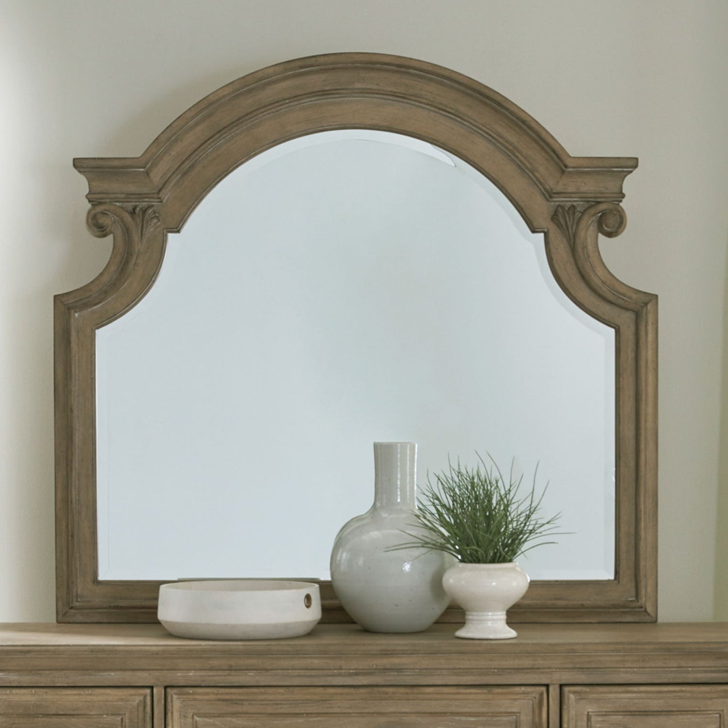 Magnolia Manor - Mirror