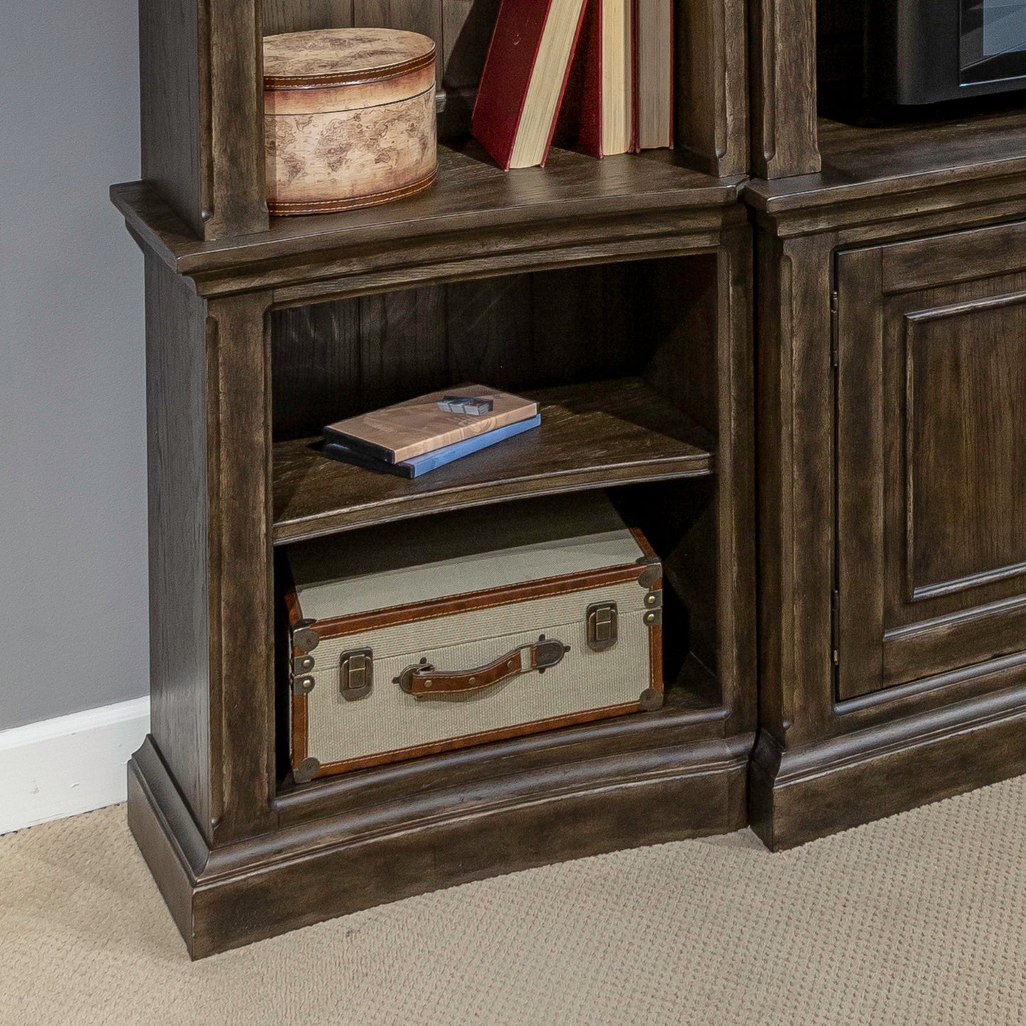 Paradise Valley - Left Pier Base - Saddle Brown