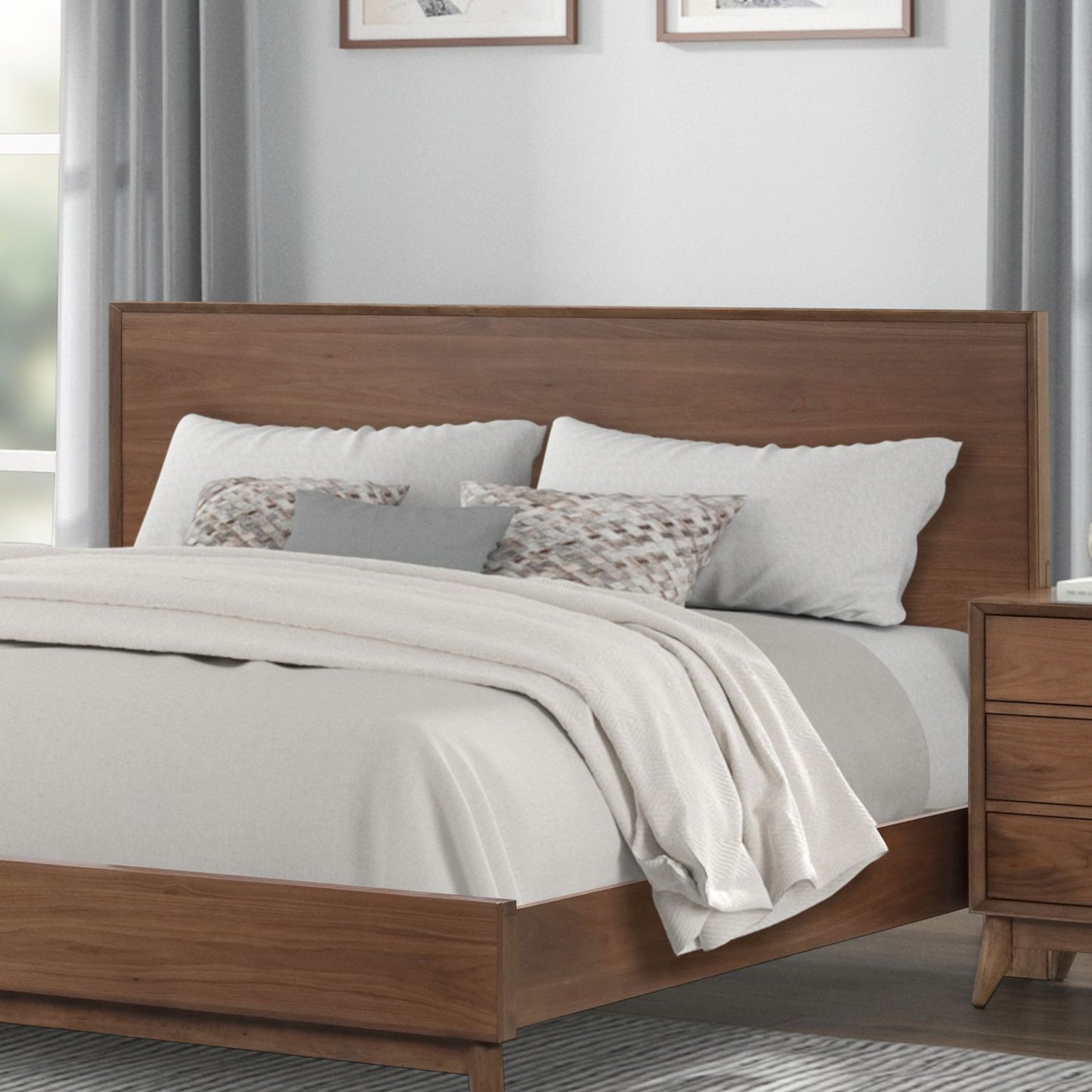Century Modern - Queen Platform Footboard - Walnut