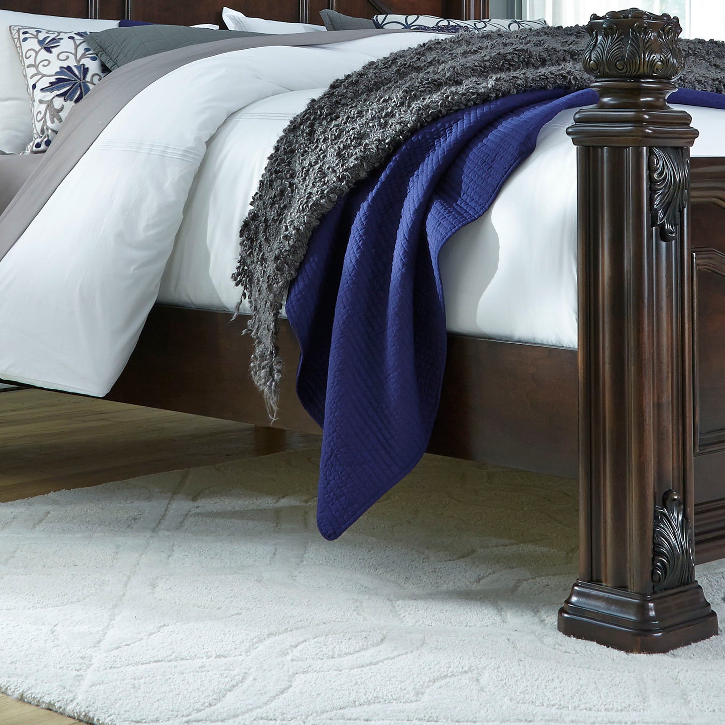 Messina Estates - King Poster Rails - Cognac
