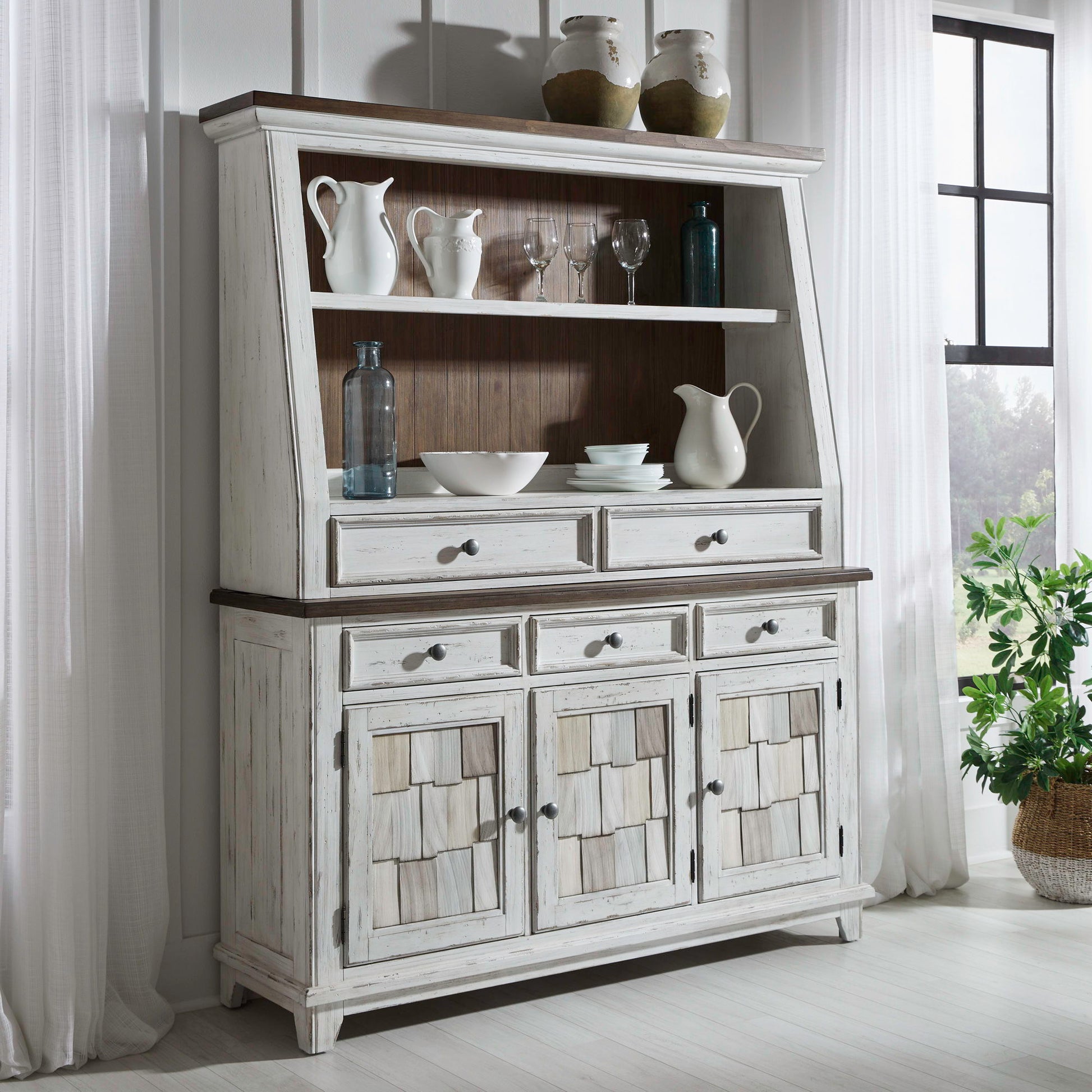 riverstone tobacco Launches Industry First with New Combi Pouch There are three full extension drawers with wood framed drawer fronts that feature premium felt lining and the added luxury of soft closing drawer guides River Place - Bar Cabinet
