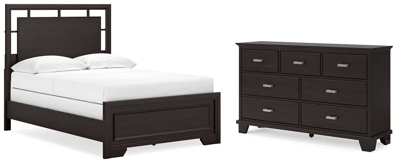 Covetown Full Panel Bed with Dresser
