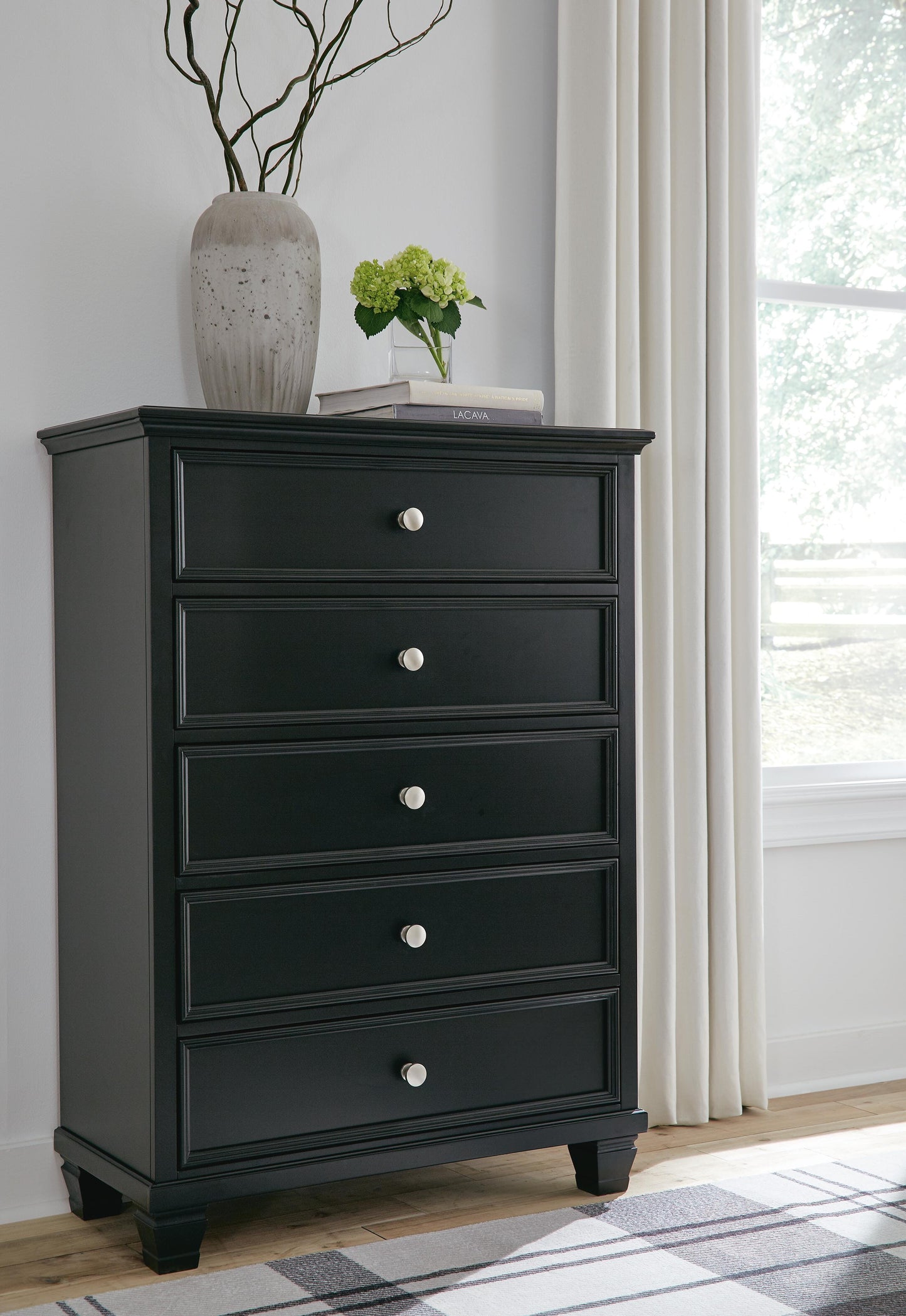 Lanolee Full Panel Bed with Mirrored Dresser, Chest and Nightstand