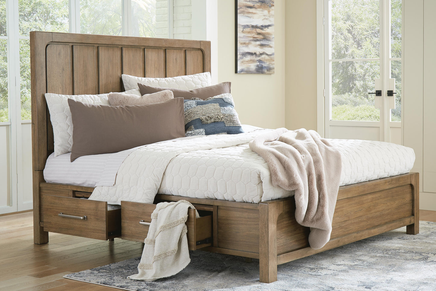 Cabalynn King Panel Bed with Storage with Mirrored Dresser and Nightstand