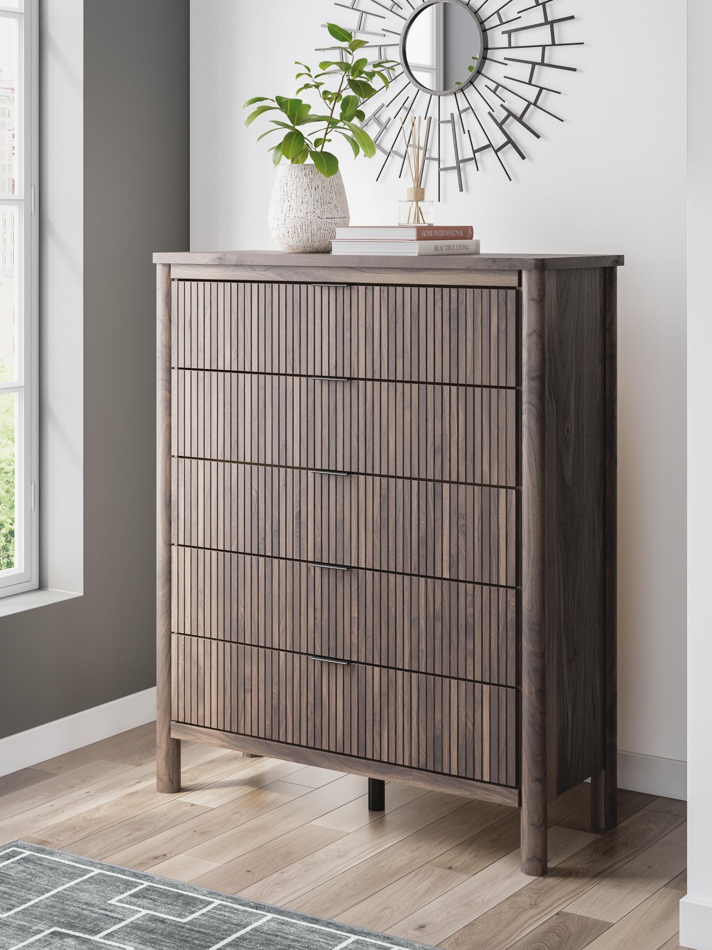 Pamytta King Panel Bed, Dresser, Mirror, Chest and Nightstand