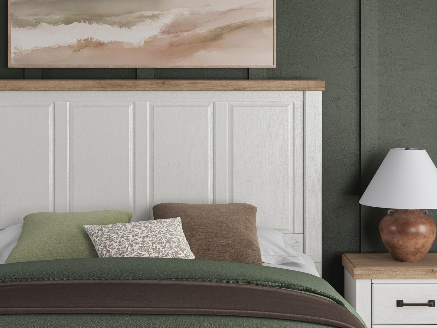 Savonport King Panel Bed with Storage, Dresser and Mirror